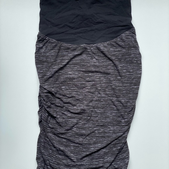 A Pea in the Pod Maternity Midi Skirt, Size Small - Picture 1 of 4